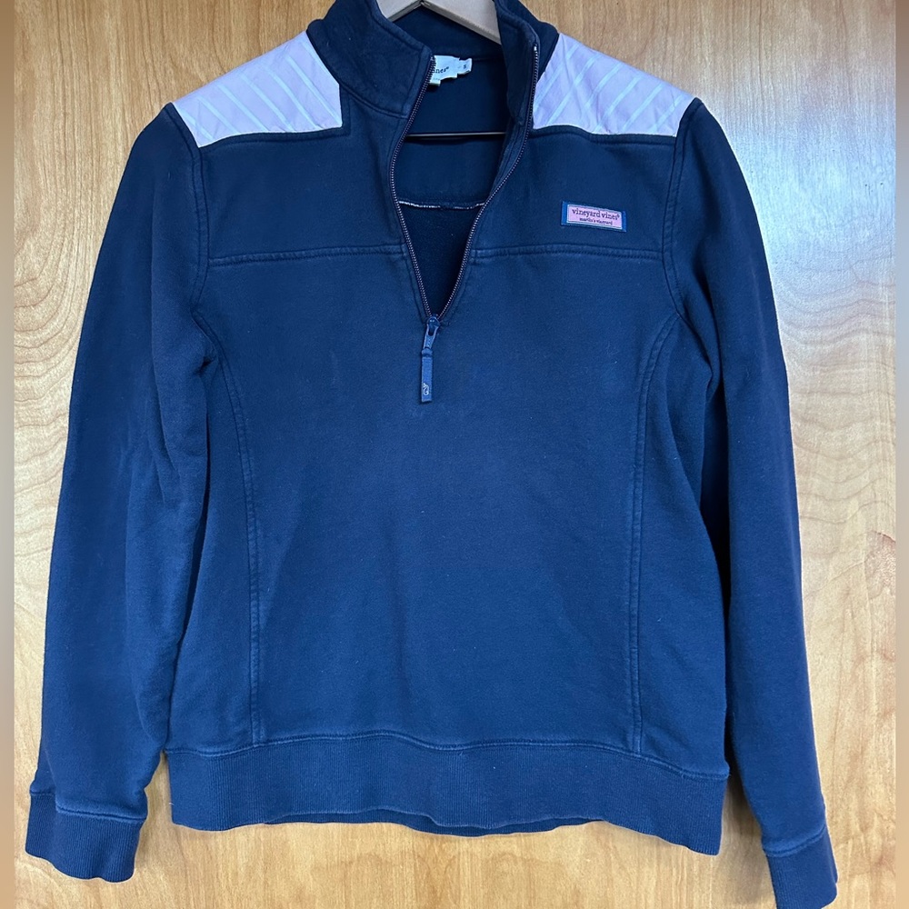 Vineyard Vines Women’s Shep Shirt in Vineyard Navy with Pink and White Pattern